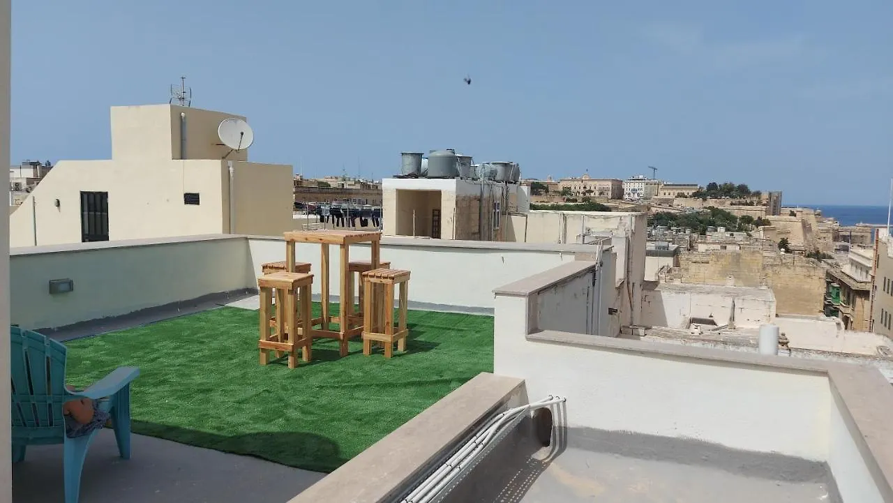 Gunlayer Apartments - Flat 3 Il-Furjana